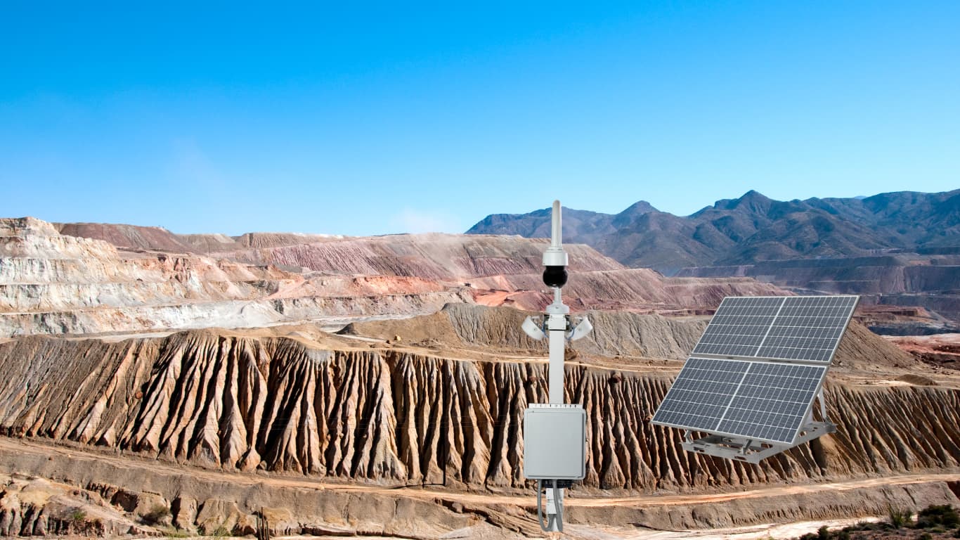 solar-powered-wireless-surveillance-hero.png